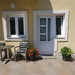 Appartement Lucija *