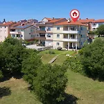 Lucija *