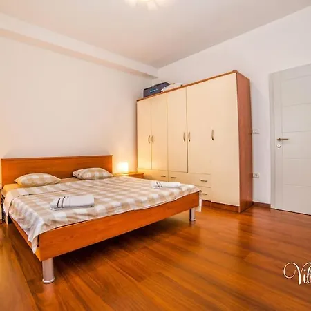 Apartment Lucija Pula