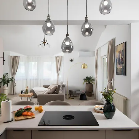 Lucija Apartman