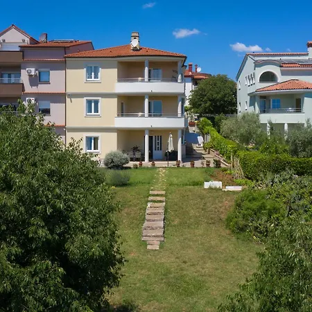 Lucija Apartman