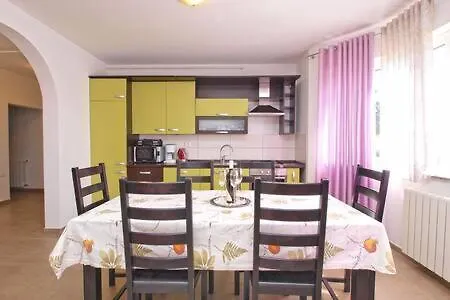 Lucija * Pula
