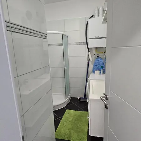 Lucija Apartament Pula