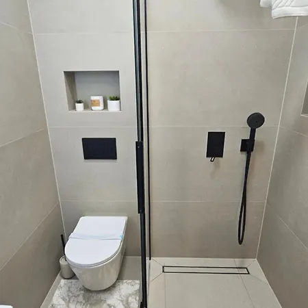 Lucija Apartament *